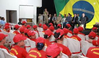 fba81cd00a7111560642829.jpg